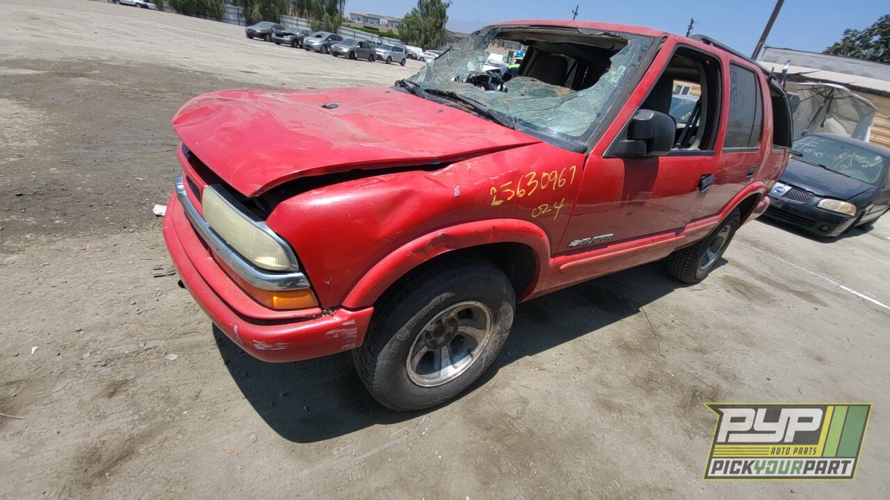 Photo of 2004 Chevrolet Blazer