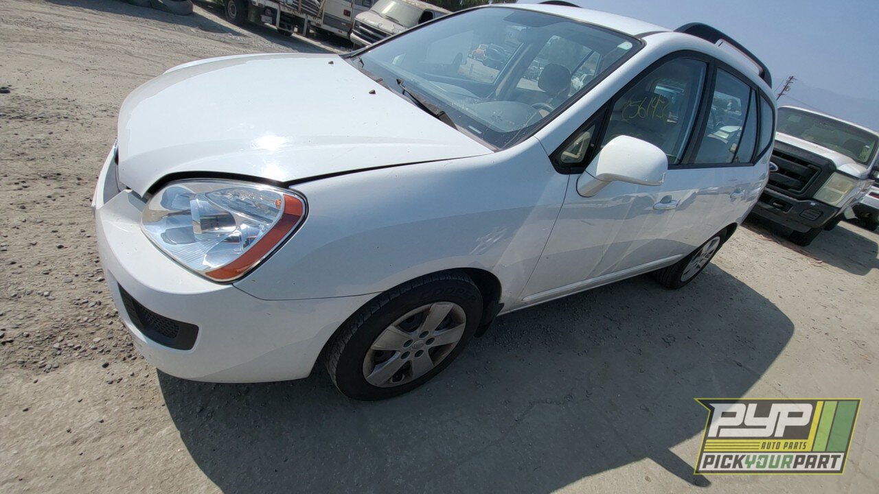 Photo of 2009 Kia Rondo