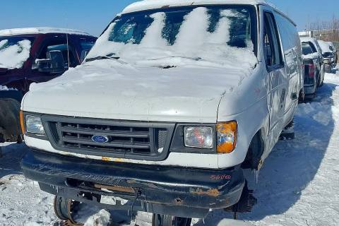 Photo of 2004 Ford Econoline