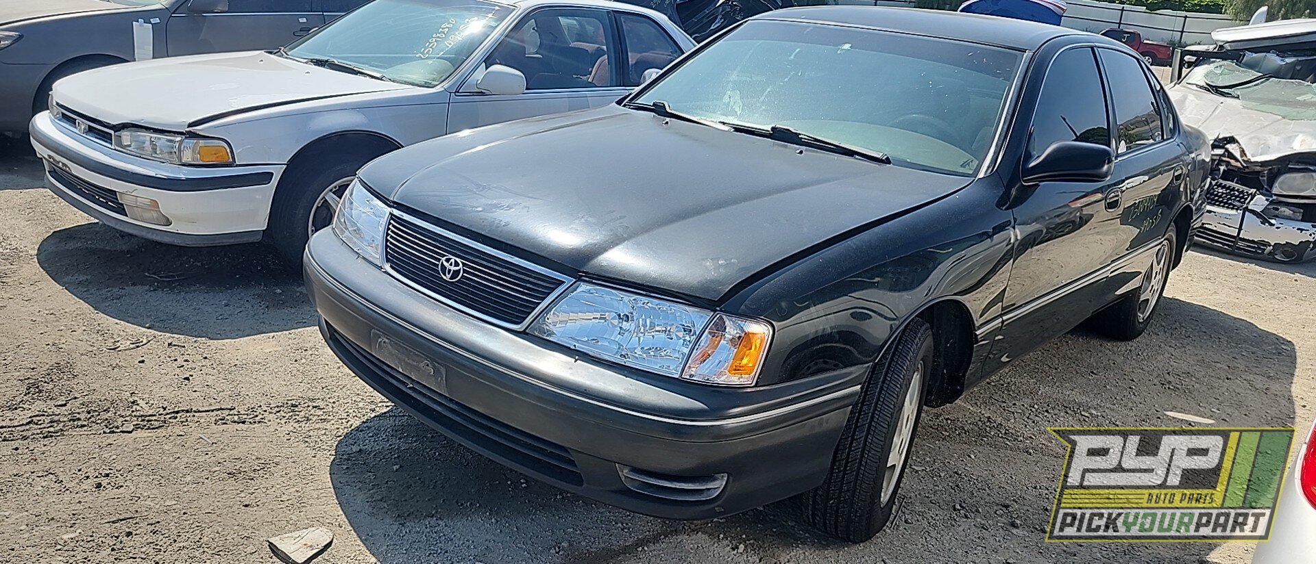 Photo of 1999 Toyota Avalon