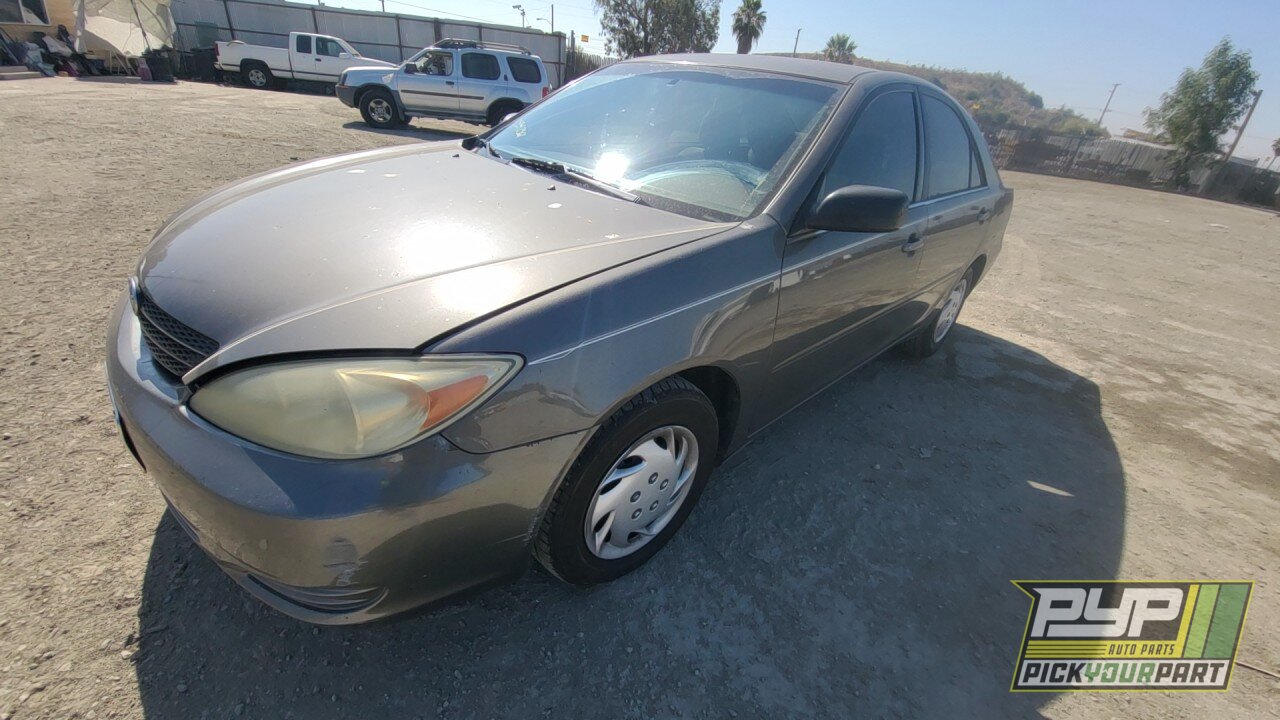 Photo of 2004 Toyota Camry