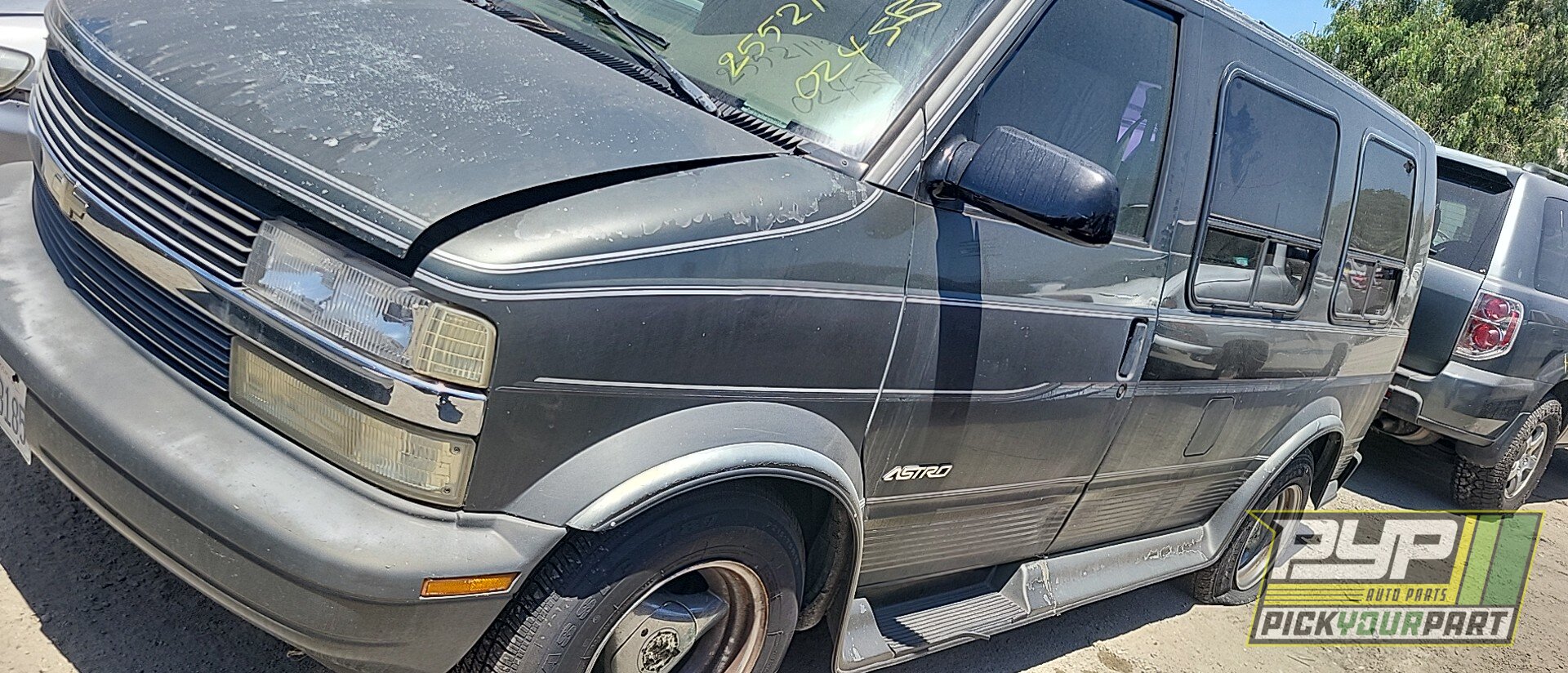 Photo of 1996 Chevrolet Astro
