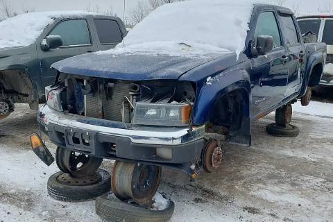 Photo of 2004 Gmc Canyon