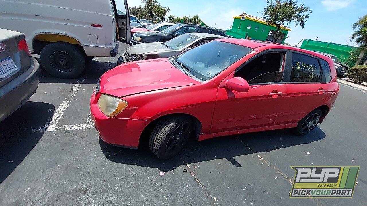 Photo of 2005 Kia Spectra5
