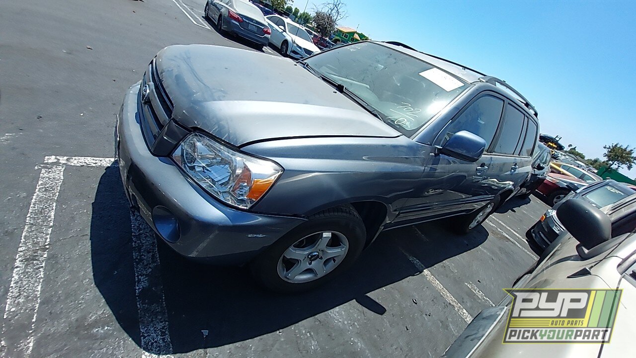 Photo of 2004 Toyota Highlander