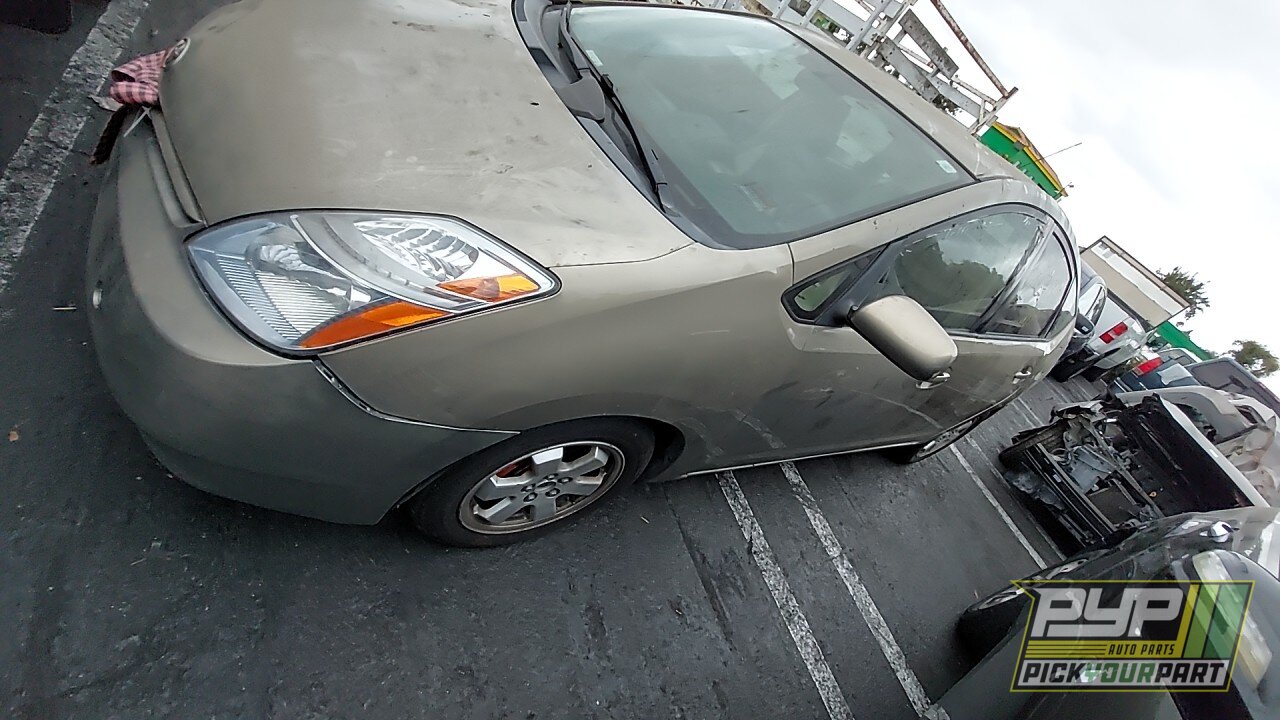 Photo of 2004 Toyota Prius