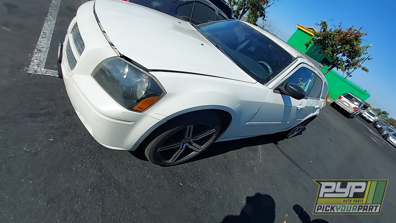 Photo of 2006 Dodge Magnum