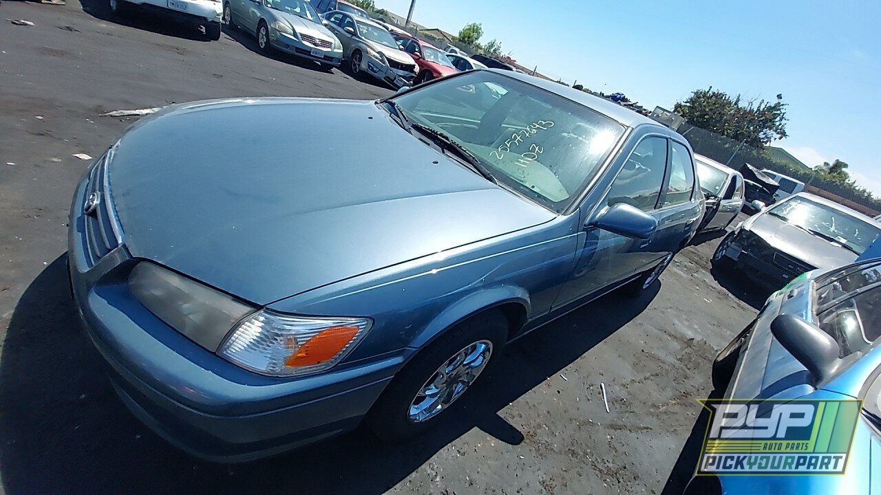 Photo of 2000 Toyota Camry
