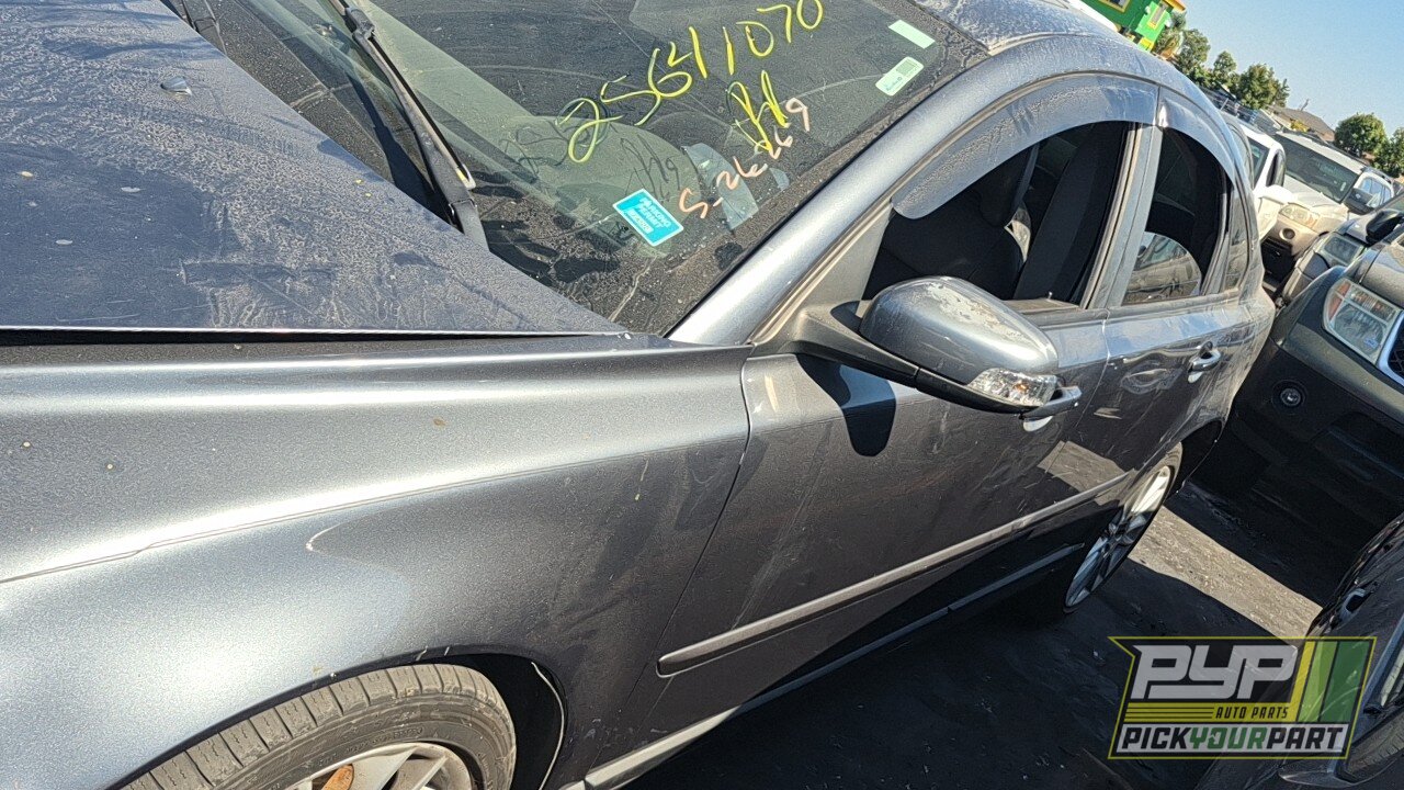 Photo of 2011 Volvo S40