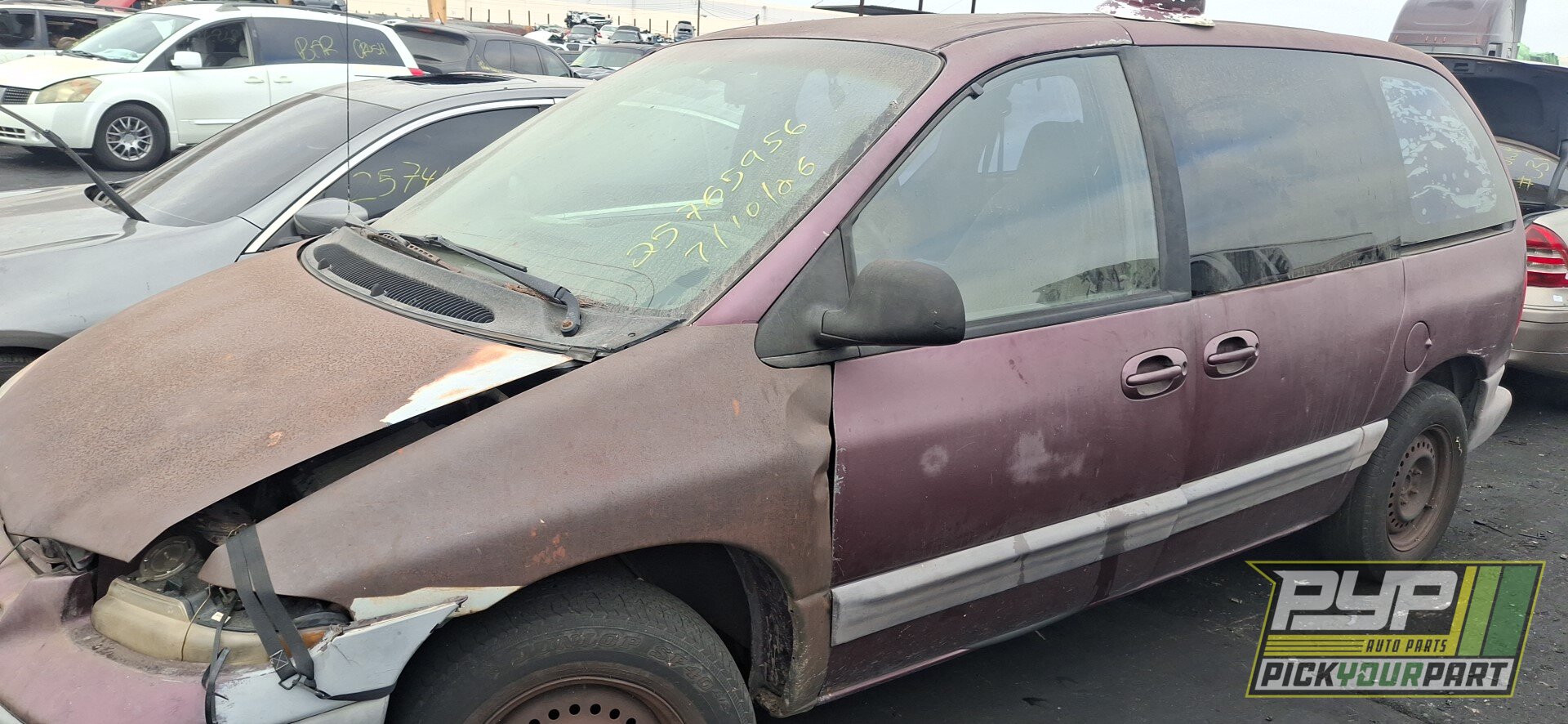 Photo of 1999 Dodge Caravan