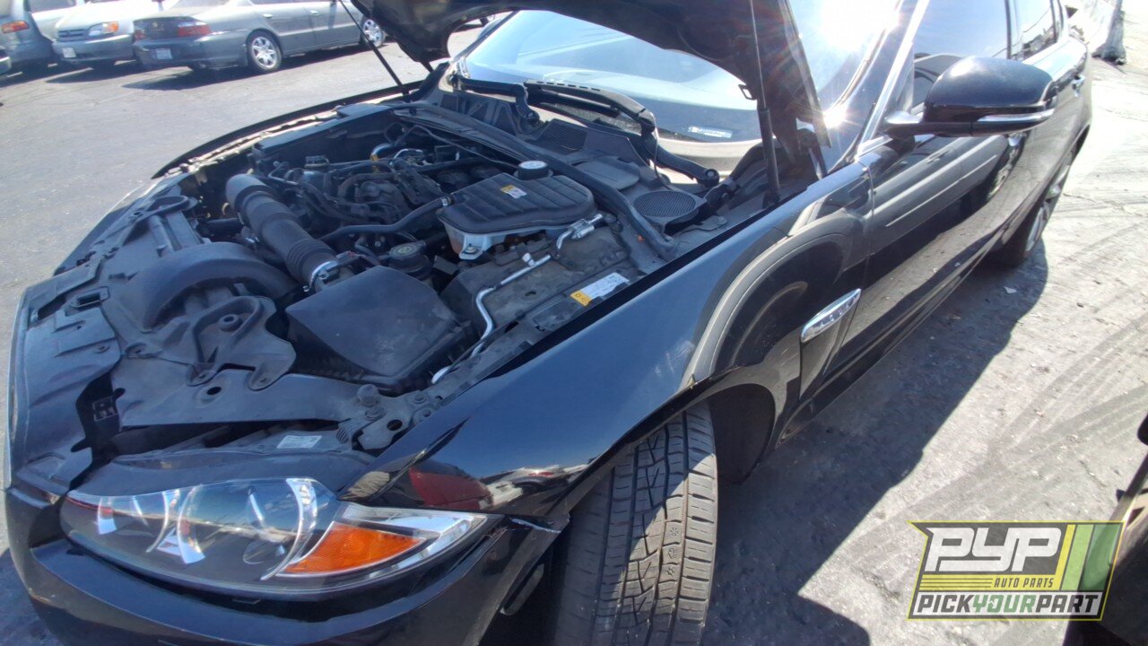 Photo of 2013 Jaguar Xf