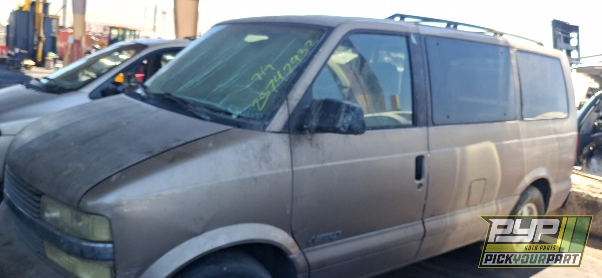Photo of 1997 Chevrolet Astro