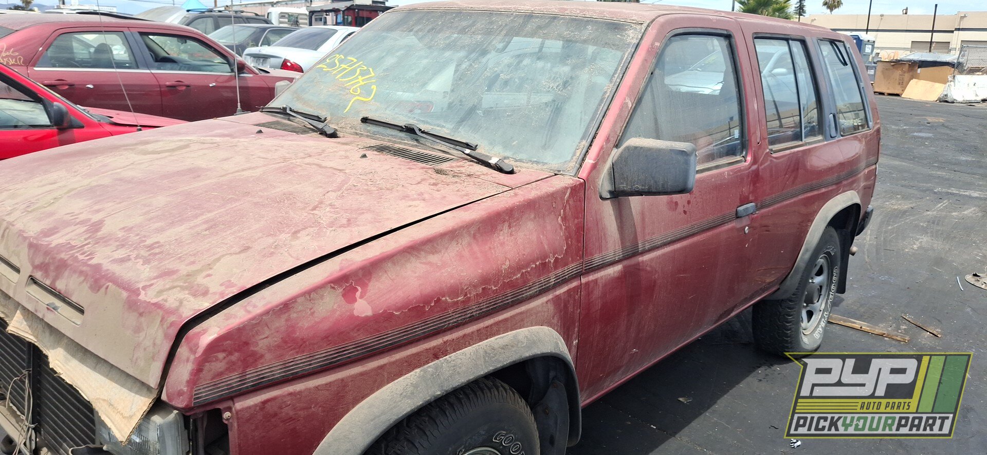 Photo of 1993 Nissan Pathfinder