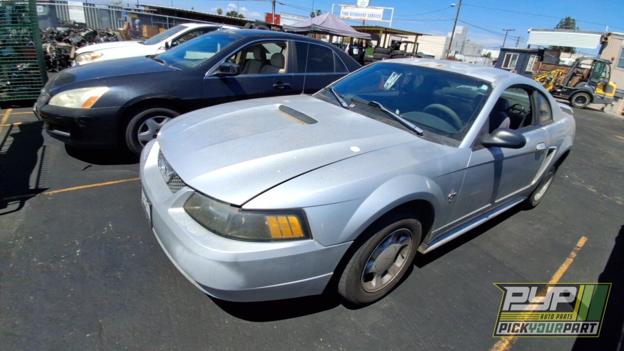 Photo of 2001 Ford Mustang