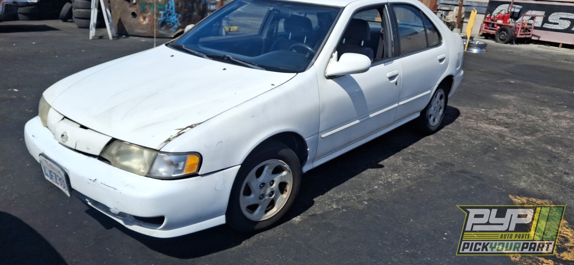 Photo of 1999 Nissan Sentra