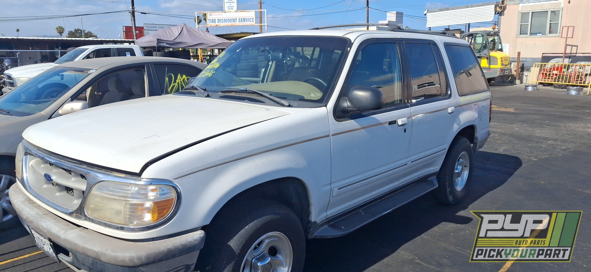 Photo of 1998 Ford Explorer
