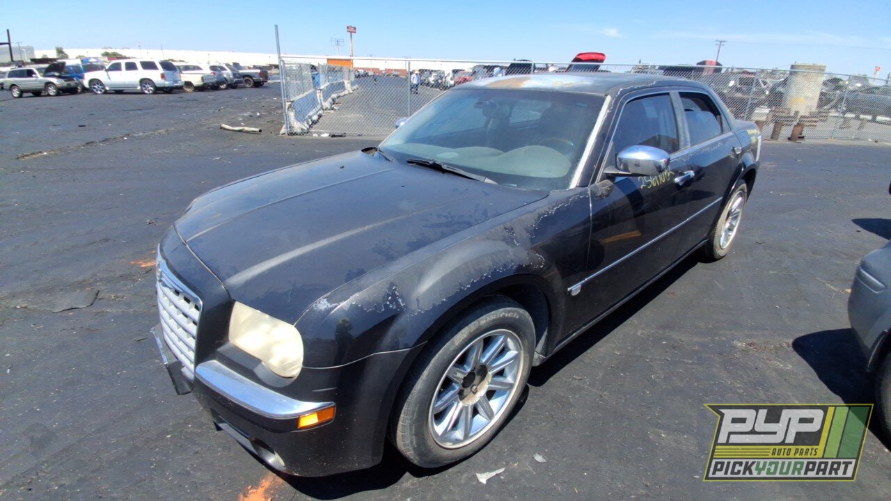 Photo of 2005 Chrysler 300