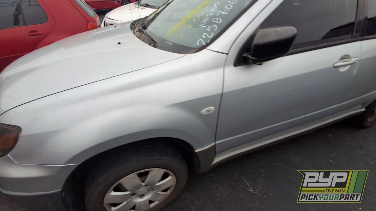 Photo of 2003 Mitsubishi Outlander