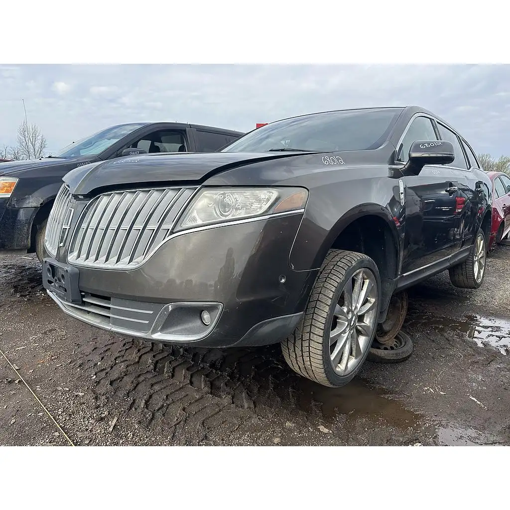Photo of 2011 Lincoln Mkt