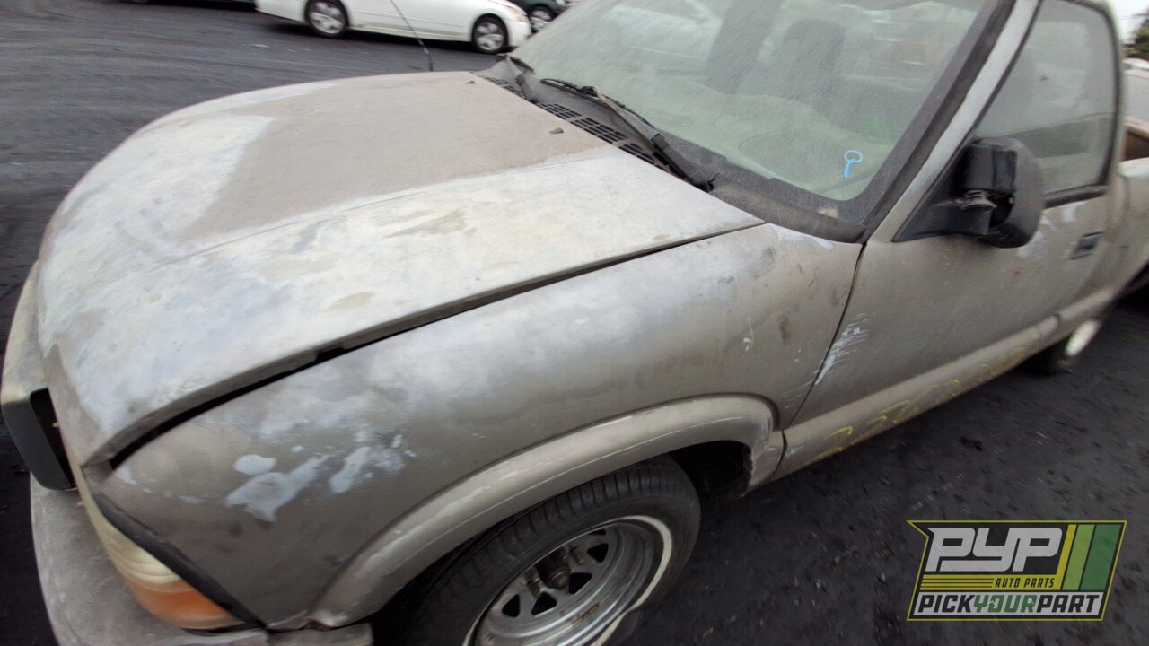 Photo of 2000 Gmc Sonoma