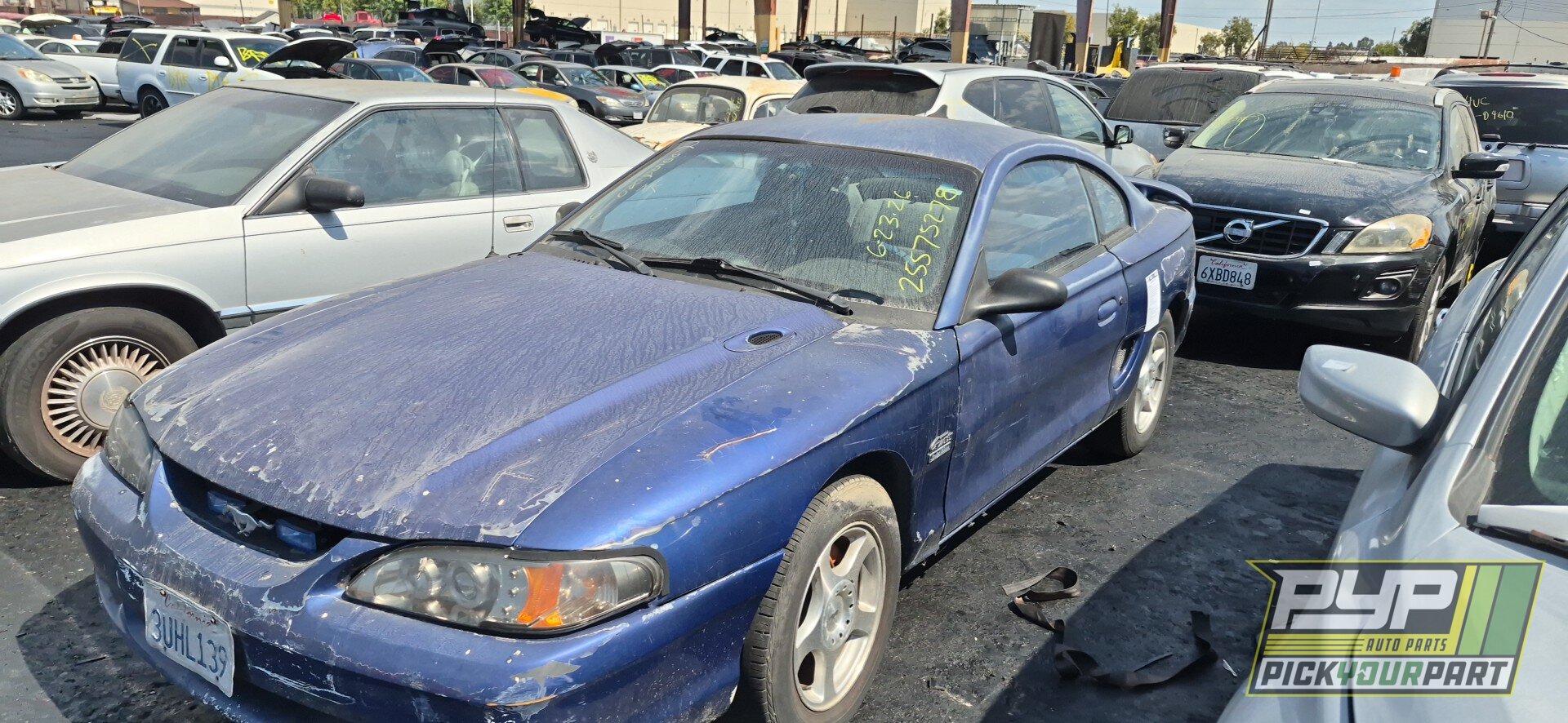 Photo of 1997 Ford Mustang