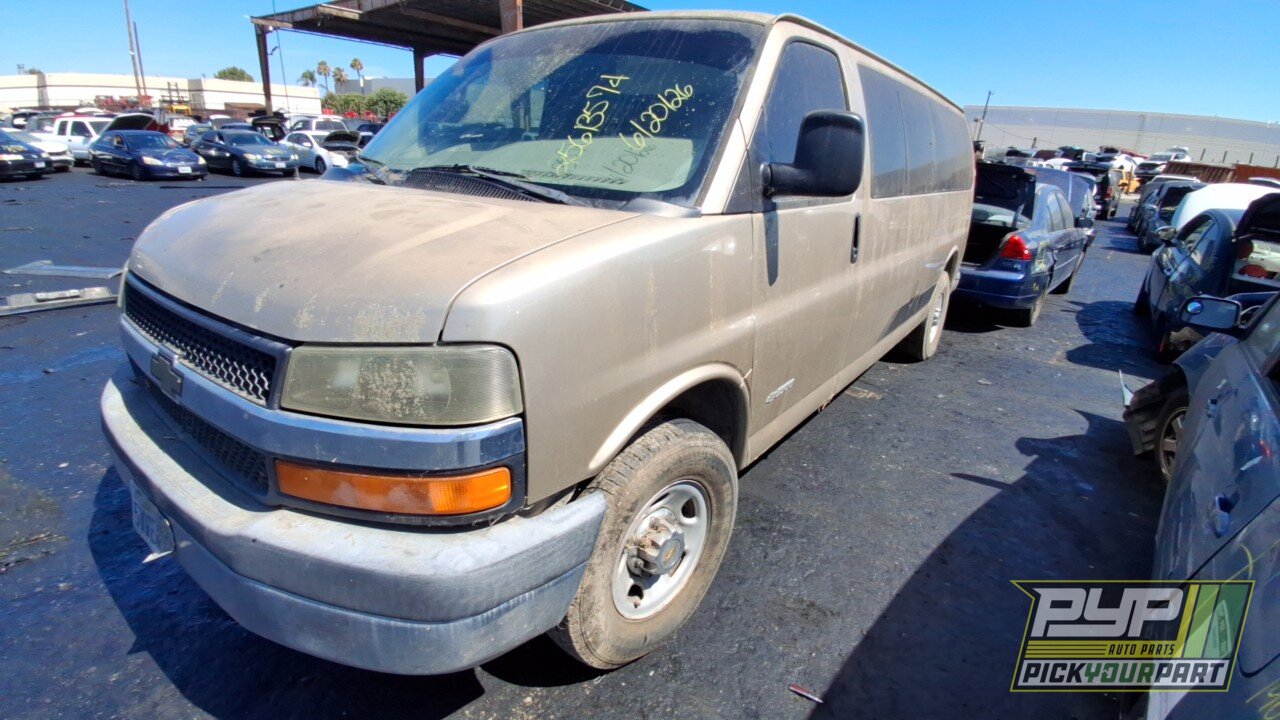 Photo of 2005 Chevrolet Express 3500