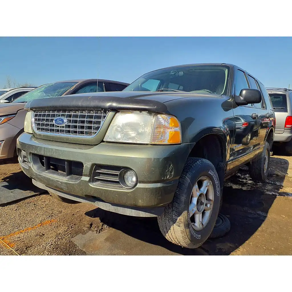 Photo of 2004 Ford Explorer