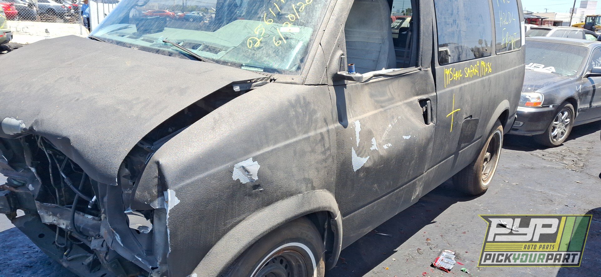 Photo of 1995 Gmc Safari