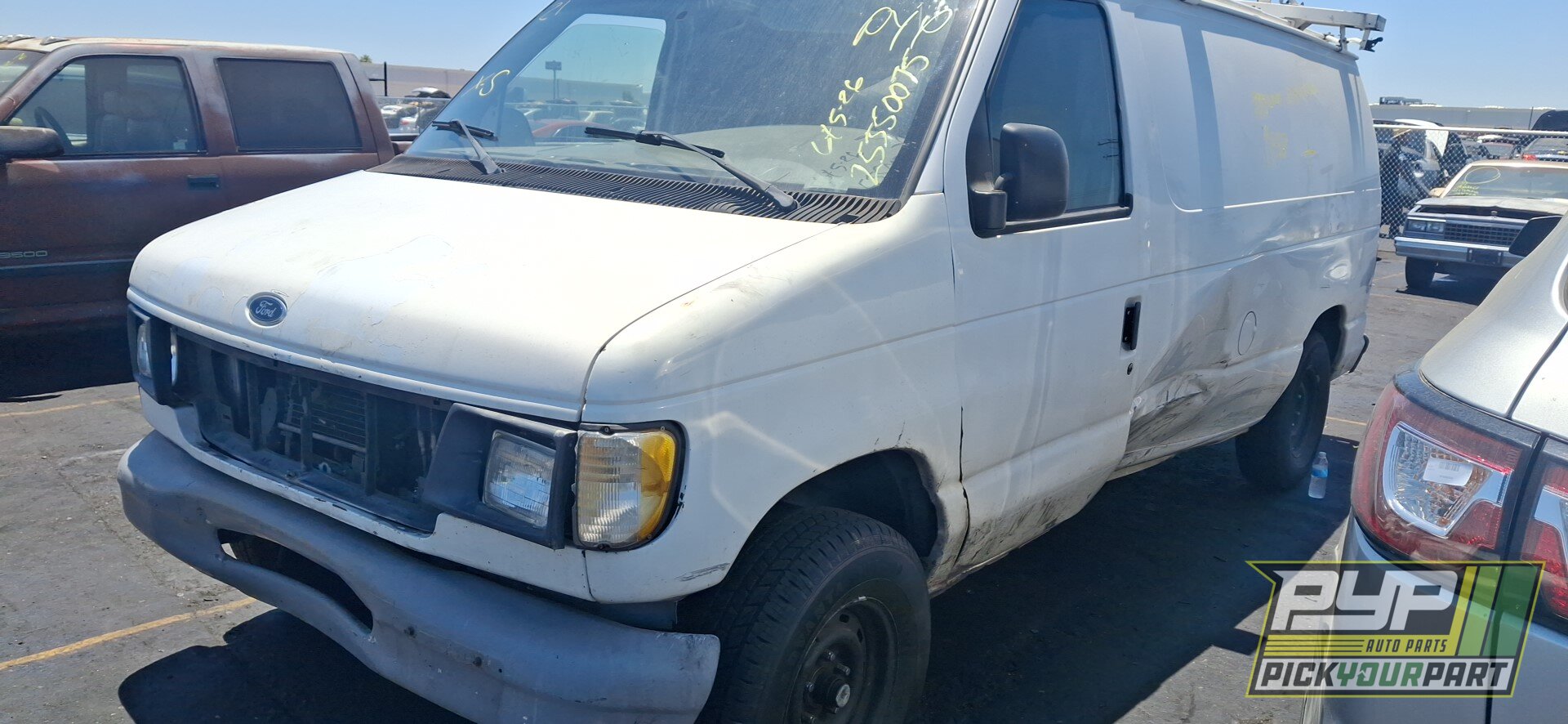 Photo of 1998 Ford E-150 Econoline