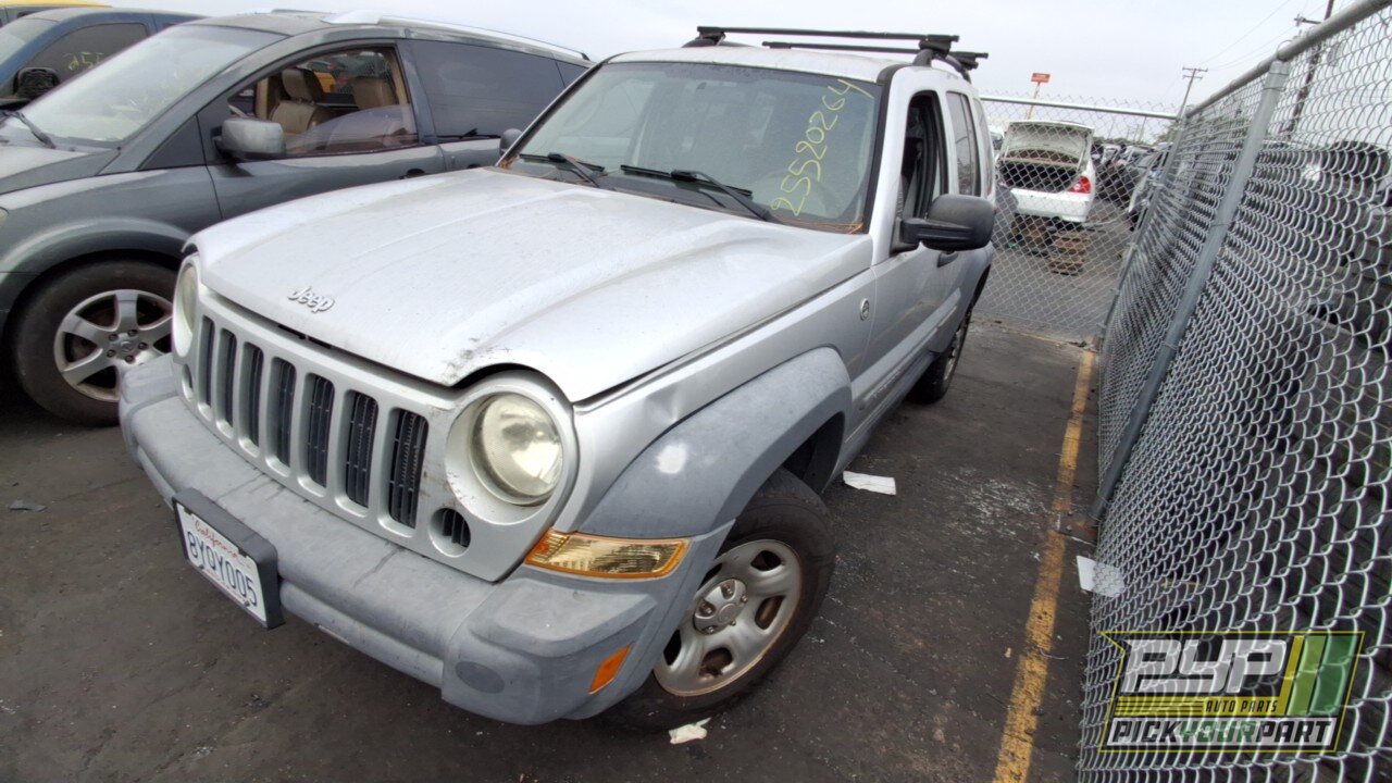 Photo of 2005 Jeep Liberty