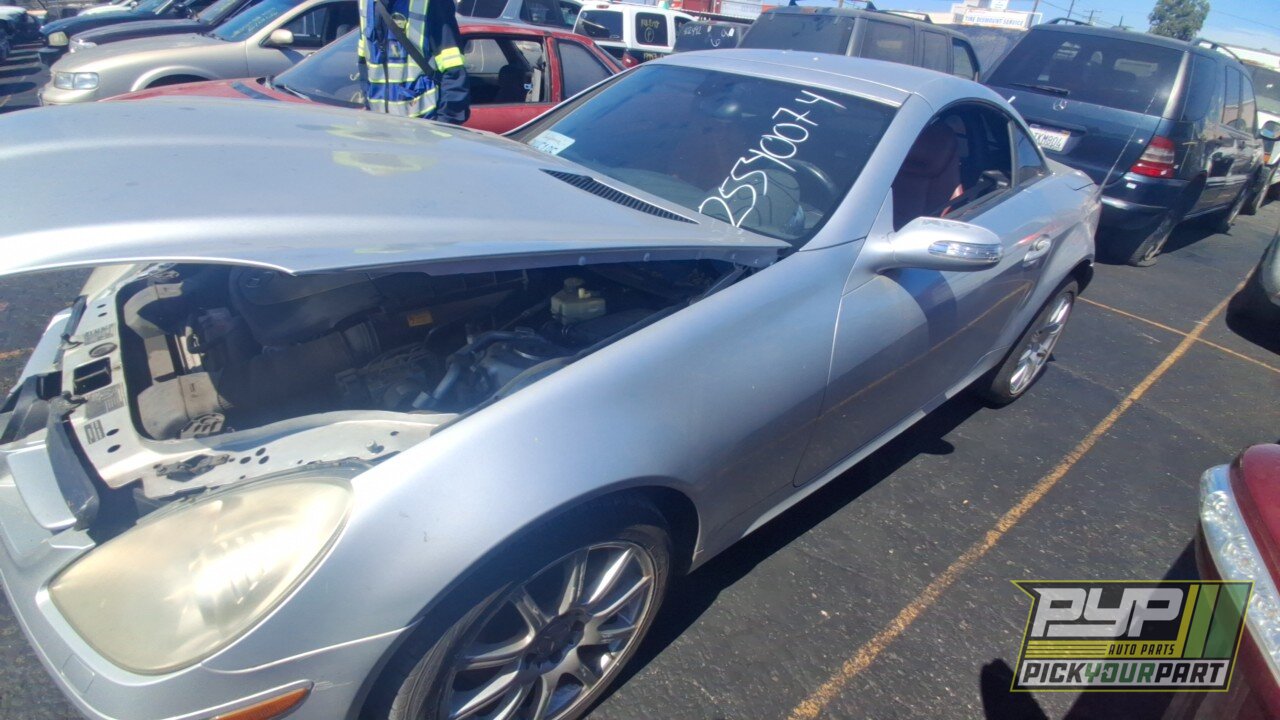 Photo of 2005 Mercedes-Benz Slk350