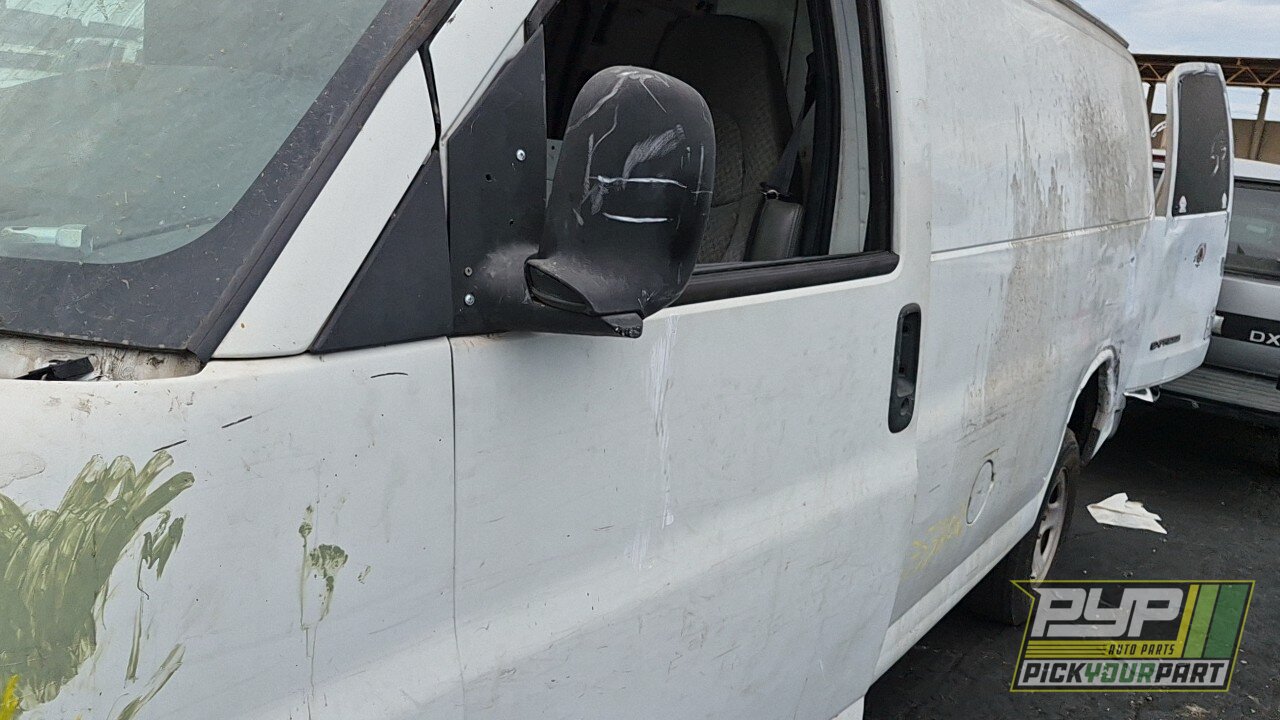 Photo of 2000 Chevrolet Express 2500