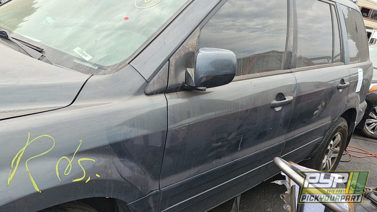 Photo of 2004 Honda Pilot