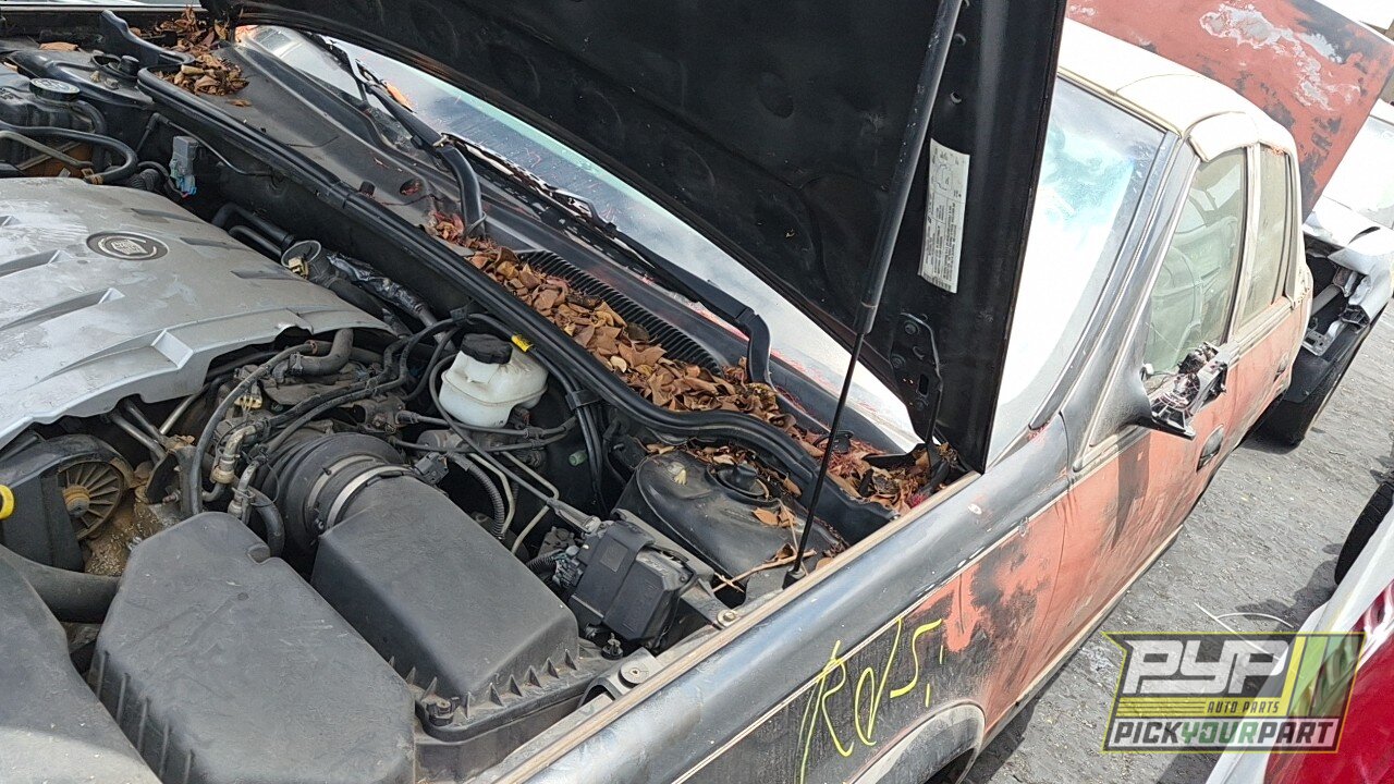 Photo of 2004 Cadillac Deville