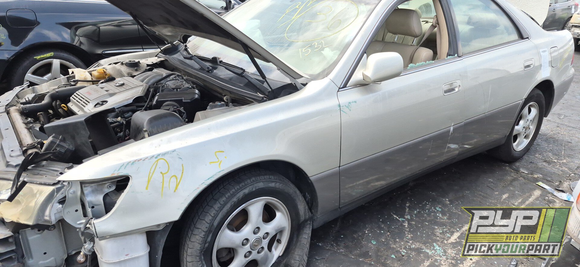 Photo of 1999 Lexus Es300