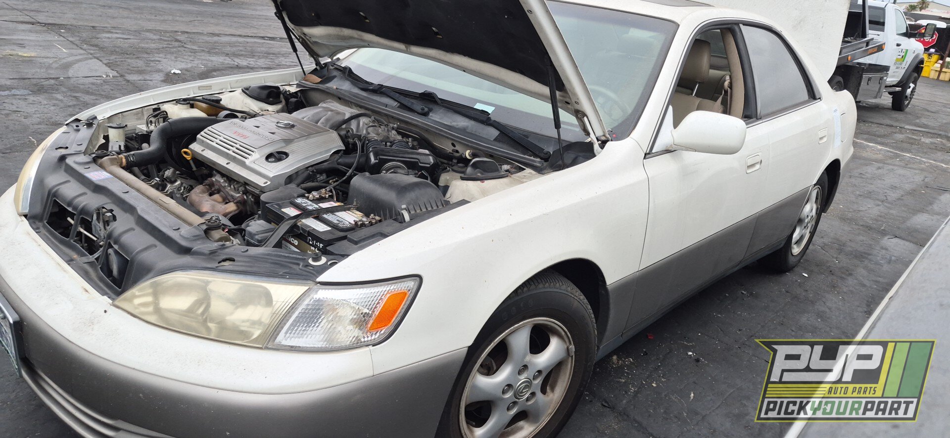 Photo of 1999 Lexus Es300