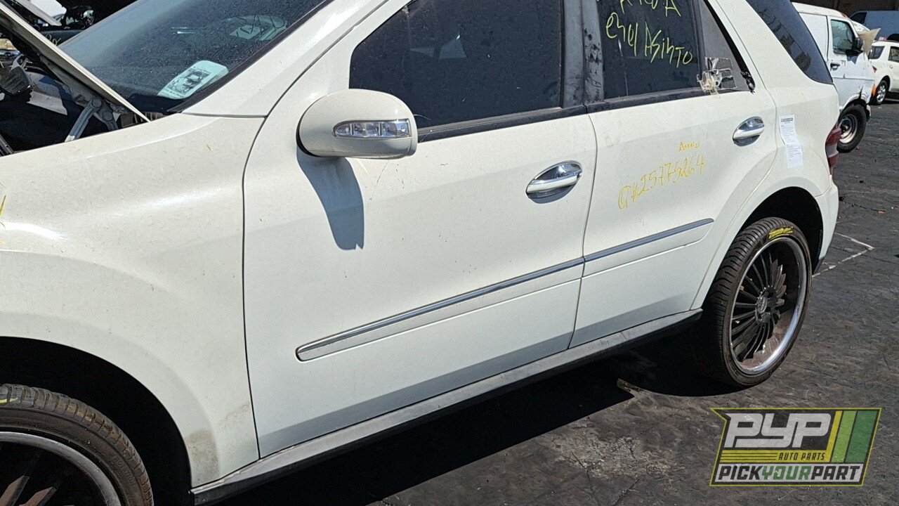 Photo of 2008 Mercedes-Benz Ml320