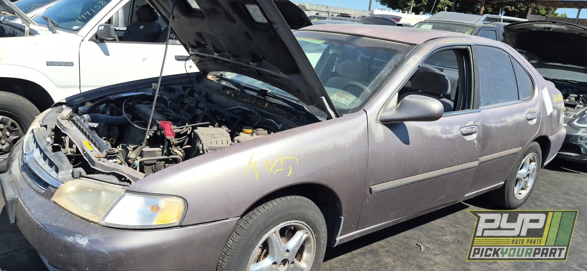 Photo of 1998 Nissan Altima