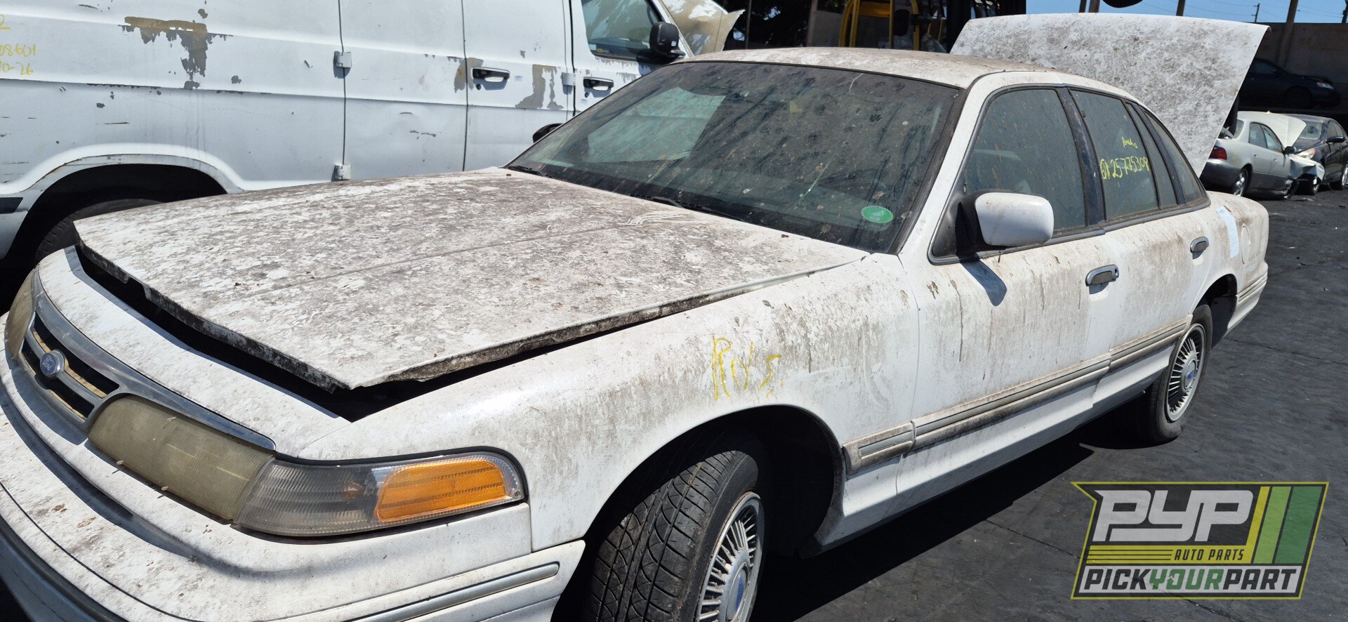 Photo of 1997 Ford Crown Victoria