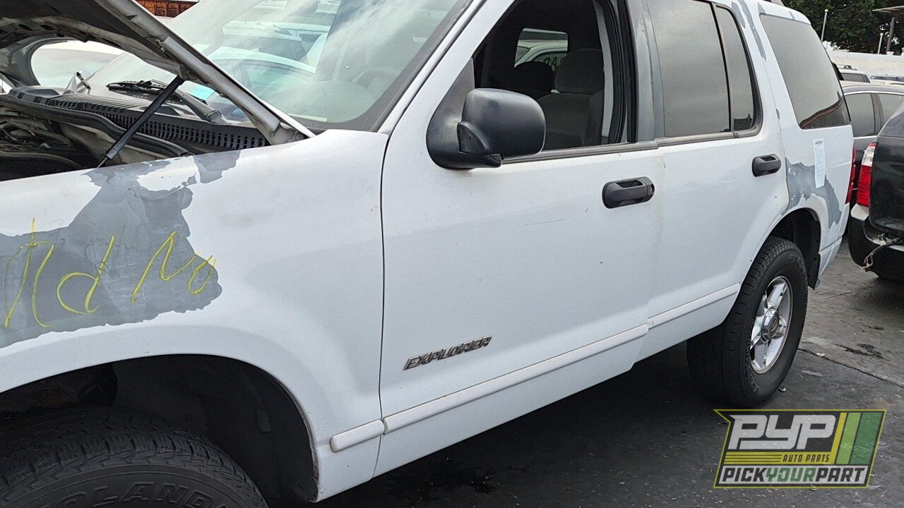 Photo of 2005 Ford Explorer