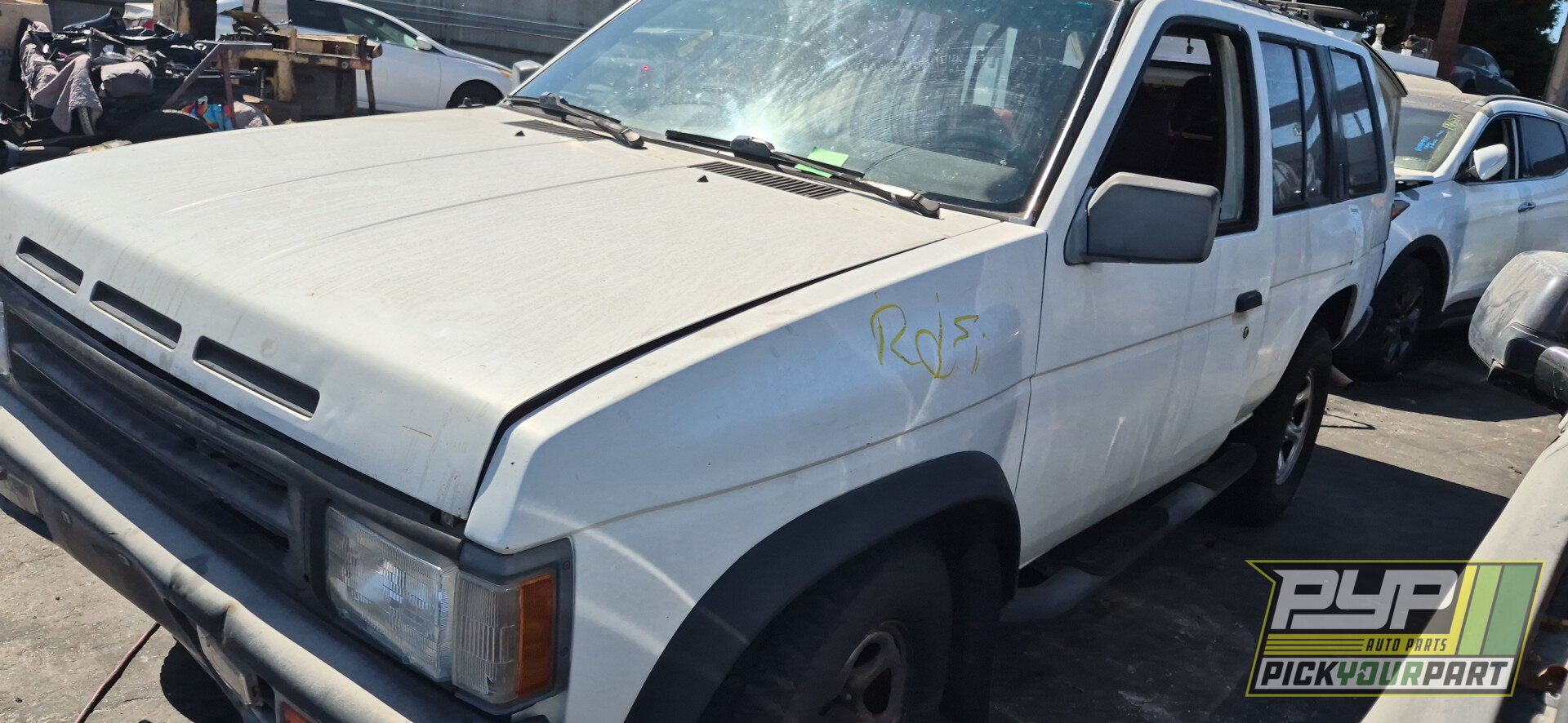 Photo of 1993 Nissan Pathfinder