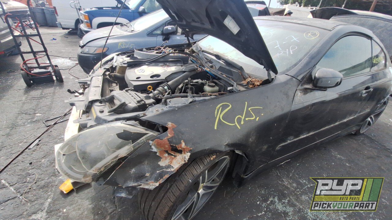 Photo of 2004 Infiniti G35