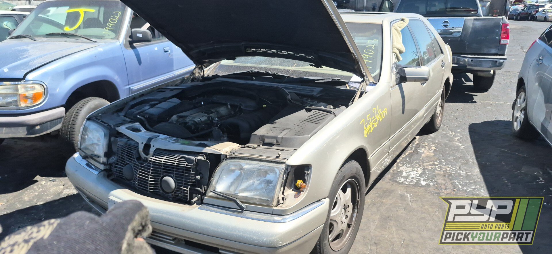 Photo of 1999 Mercedes-Benz S320