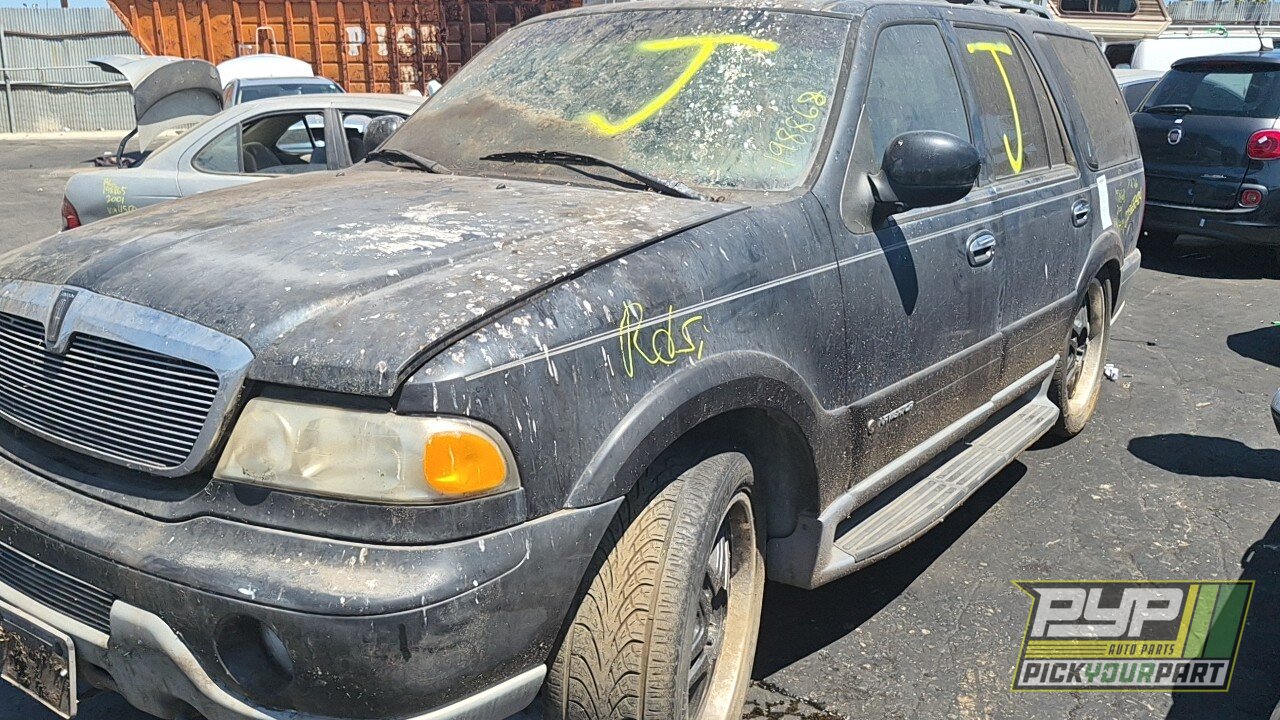 Photo of 2001 Lincoln Navigator