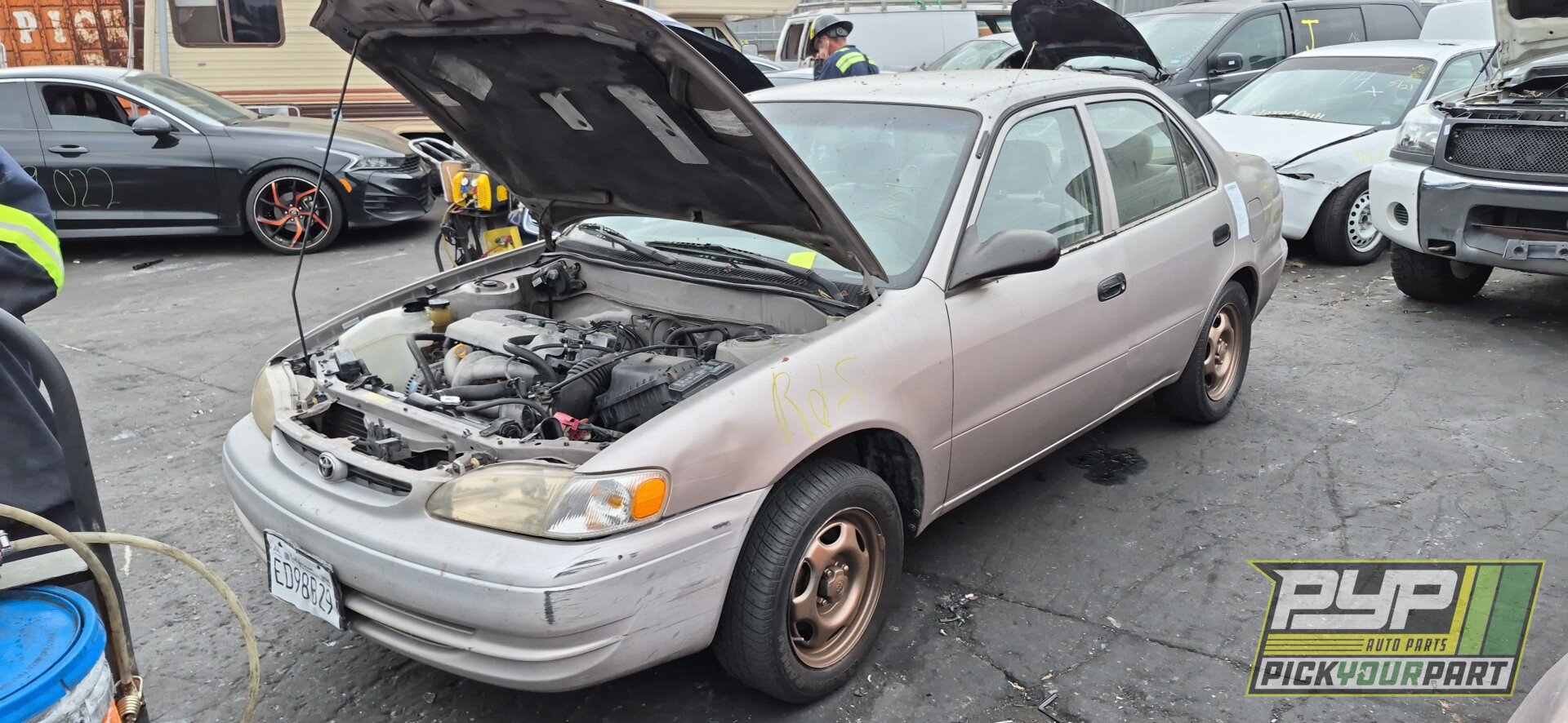 Photo of 1999 Toyota Corolla
