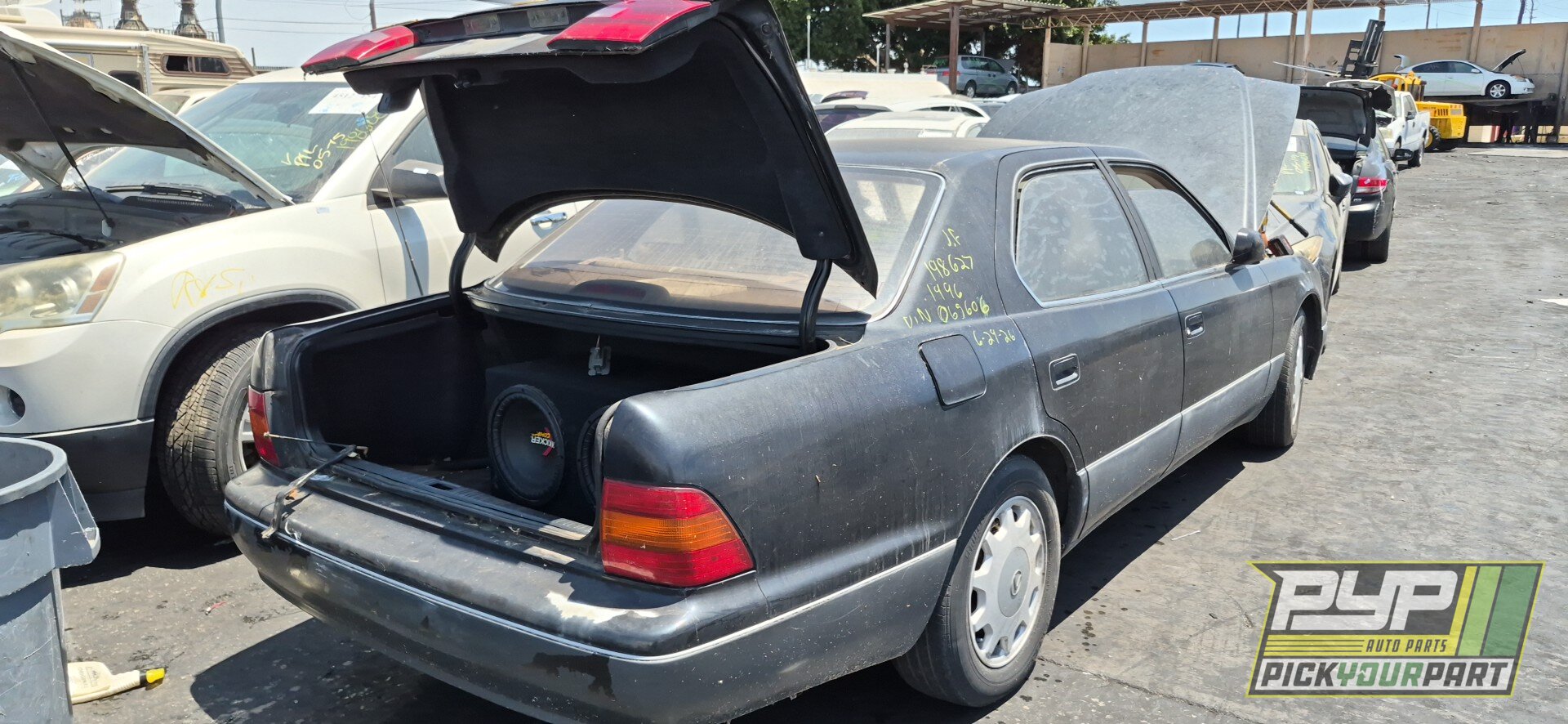 Photo of 1996 Lexus Ls400