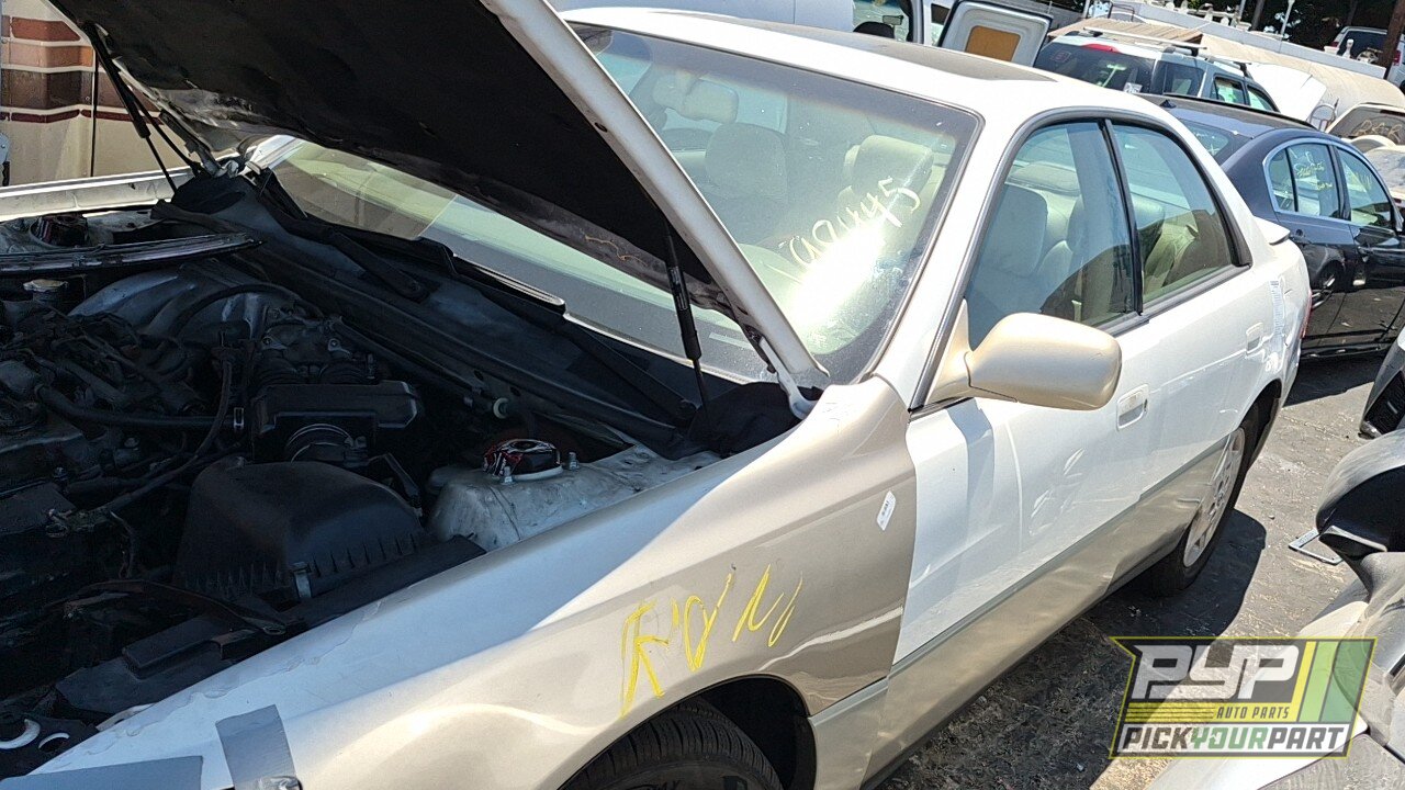 Photo of 2000 Lexus Es300