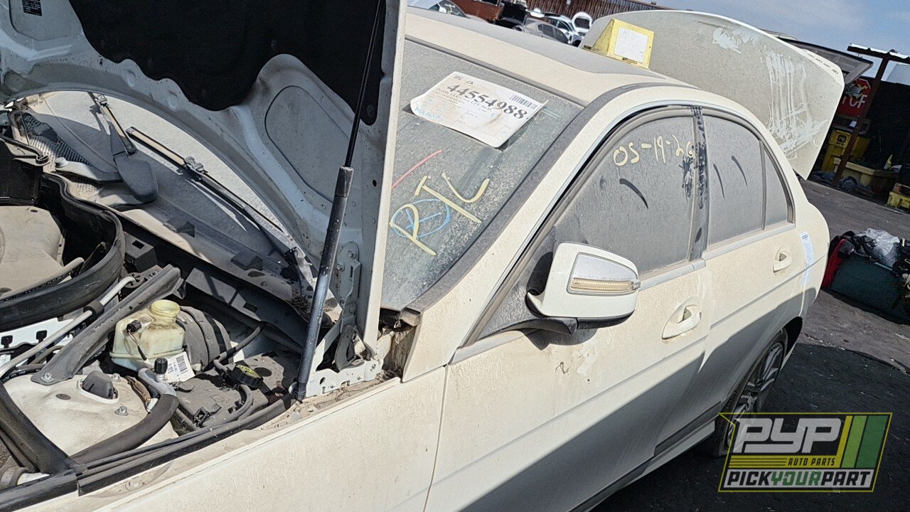 Photo of 2009 Mercedes-Benz C300