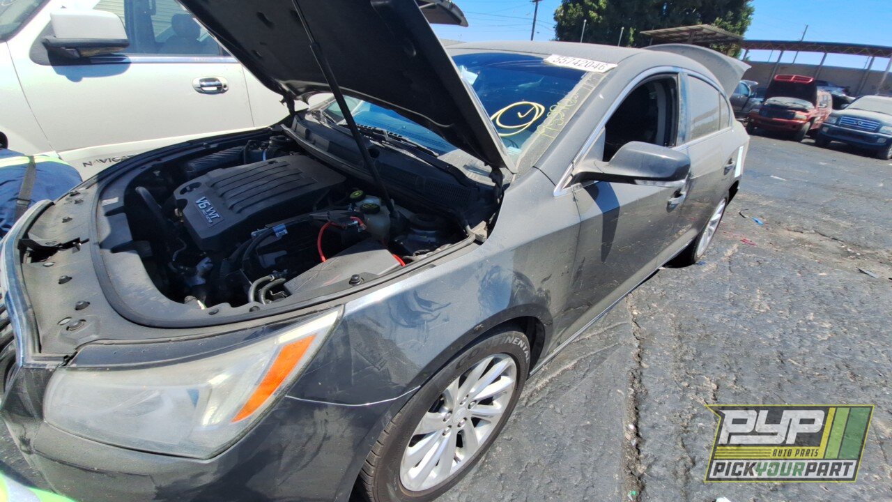 Photo of 2015 Buick Lacrosse