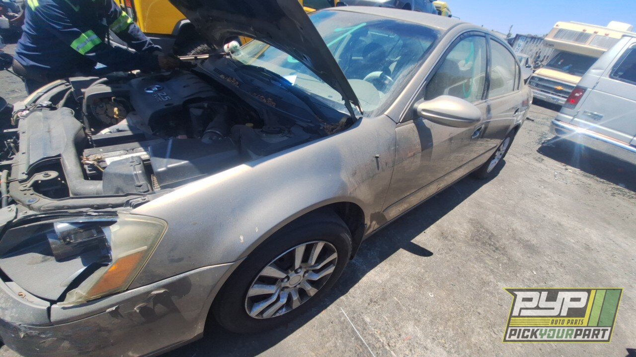 Photo of 2005 Nissan Altima